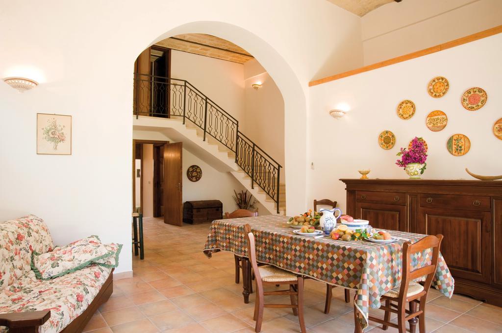 Tenuta Badessa Casalabate Pokój zdjęcie